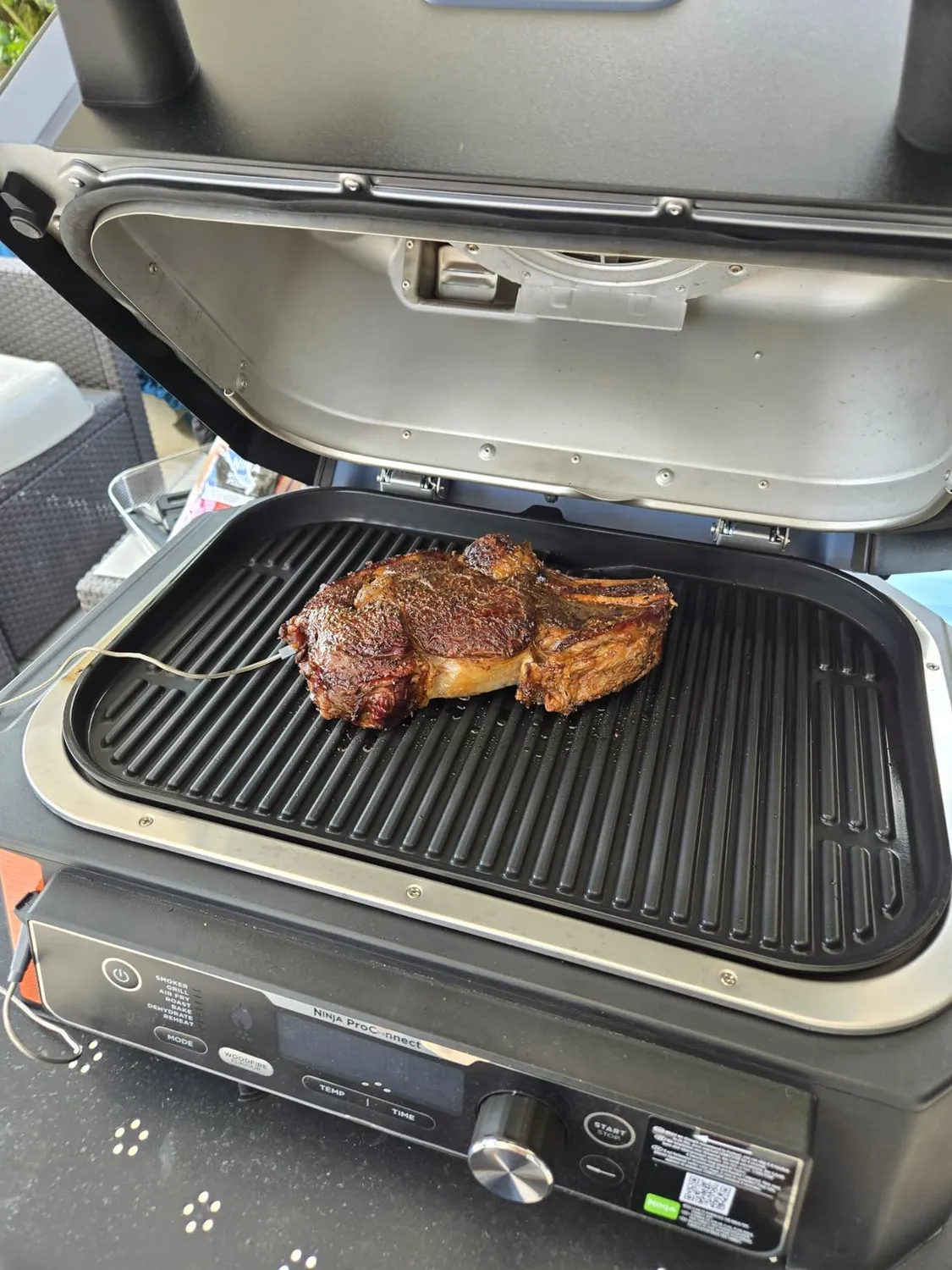 Ninja Woodfire Pro Connect XL BBQ Smoker-Grill Blau Schwarz