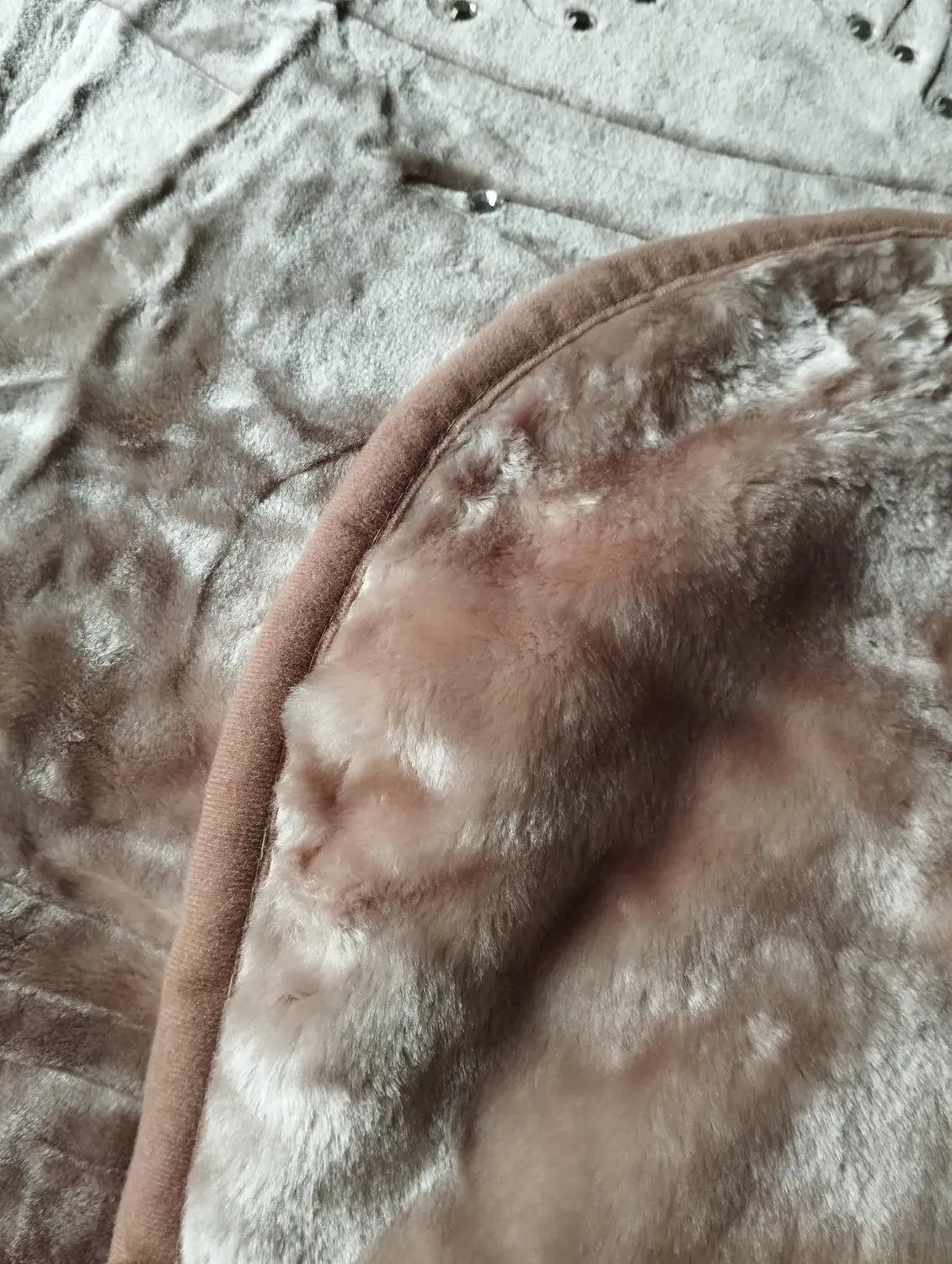 HOMELUX Kuscheldecke 200x240 cm Hellbraun flauschig