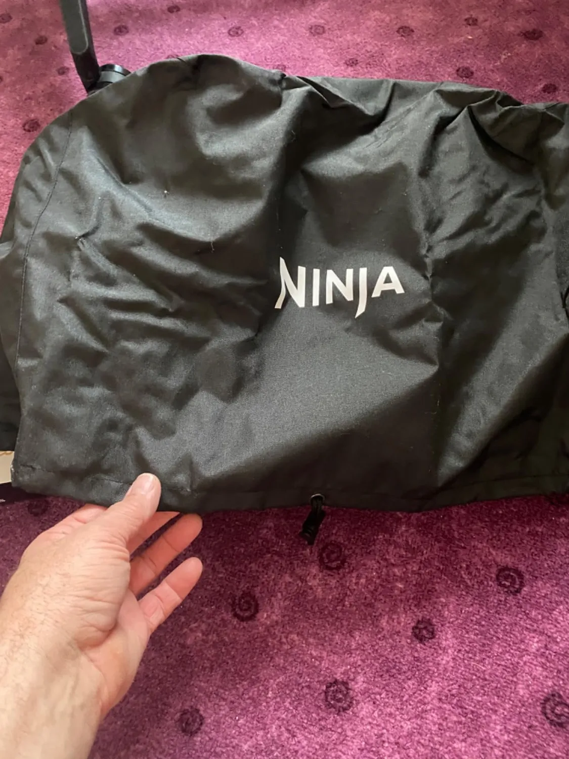 Ninja Woodfire Grillabdeckung Schwarz wasserfest OO101