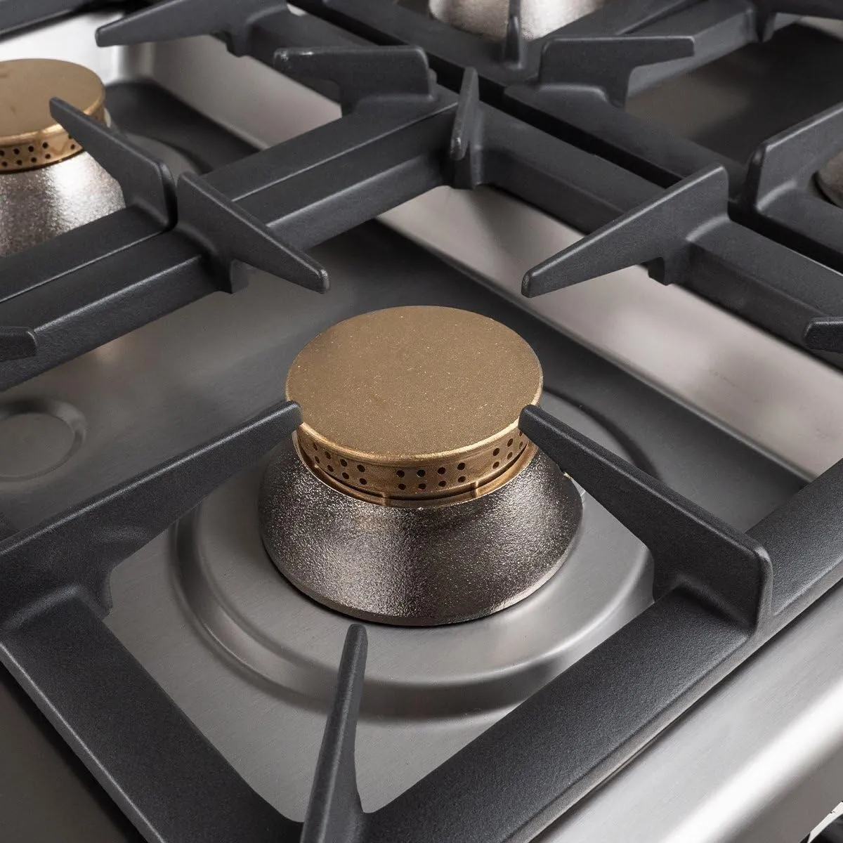 GastroHero 70/70 Gasherd 4-flammig mit Backofen 34 kW